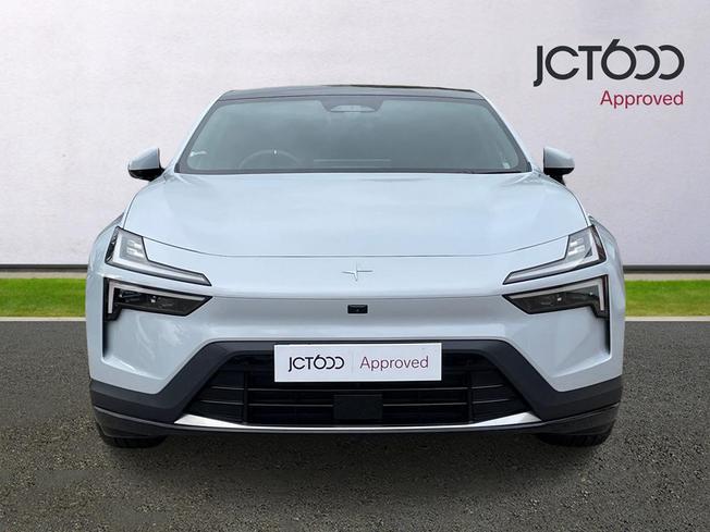 POLESTAR 4 Coupe Photo 8
