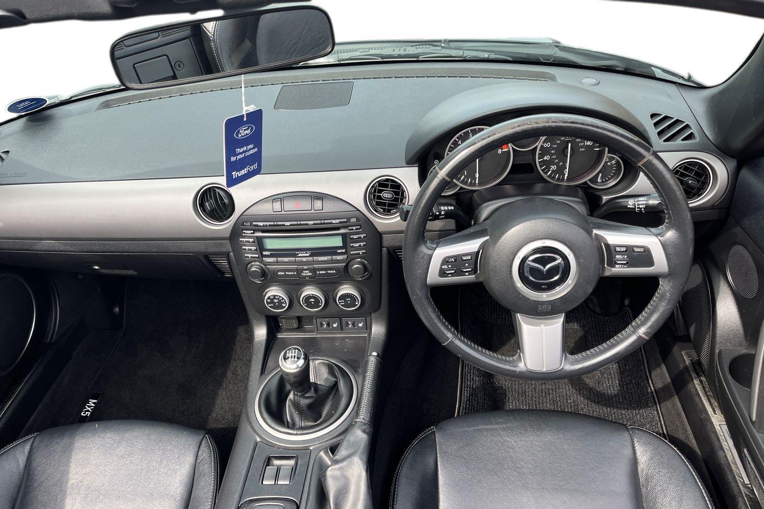 Mazda Mx-5 Roadster Coupe 2.0i Sport Tech 2dr Photo 9