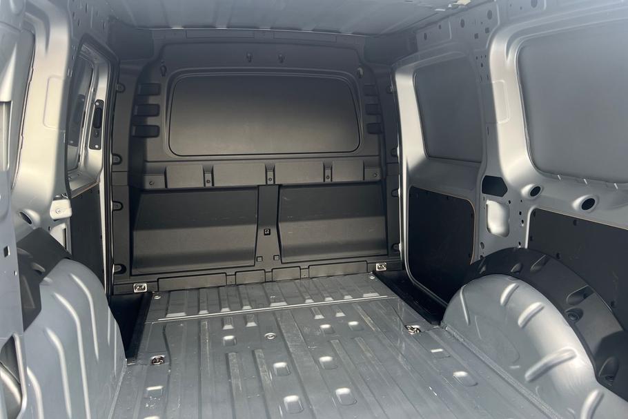 Used FORD TRANSIT CONNECT HS25CHD 22