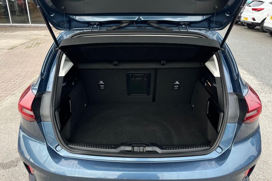 Ford Focus Photo autoimg-aa36de5f7b941336e2fa818e7d338ce7281e9e84.jpg