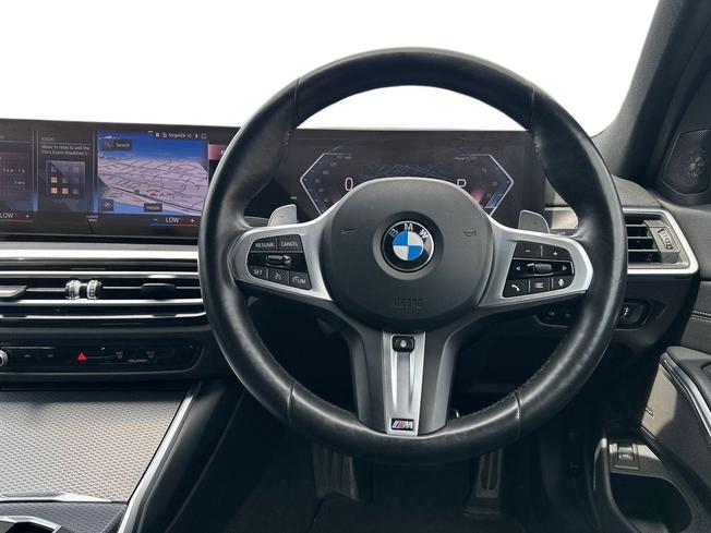 BMW 3 Series Photo 11