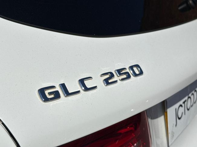 Mercedes-Benz Glc Photo 31