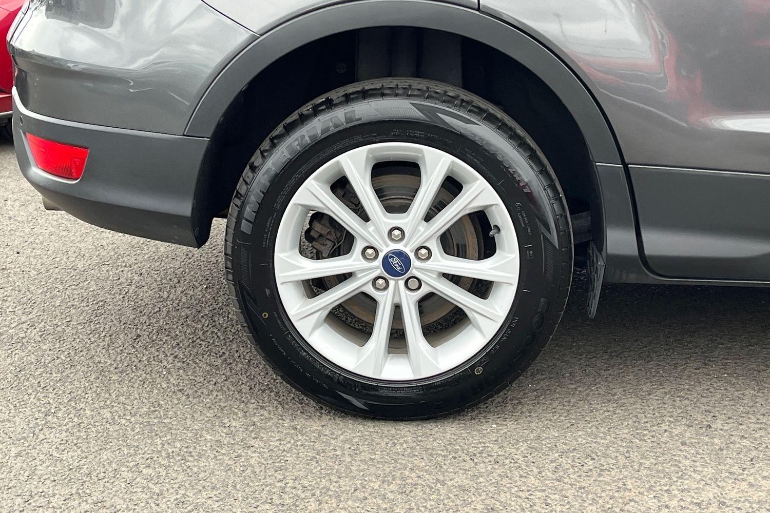 Ford KUGA Photo 7
