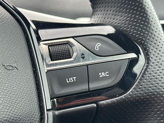 Peugeot 5008 Photo 17