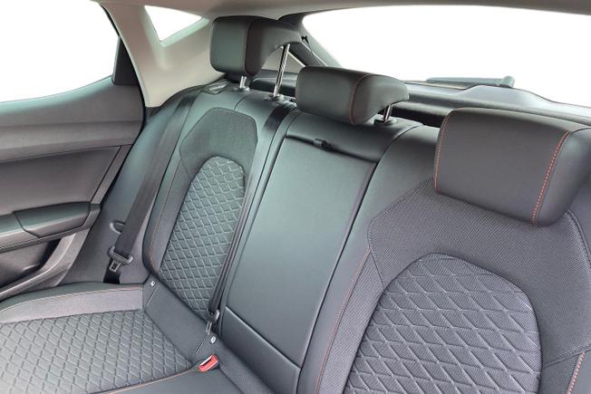 SEAT Leon Photo 9