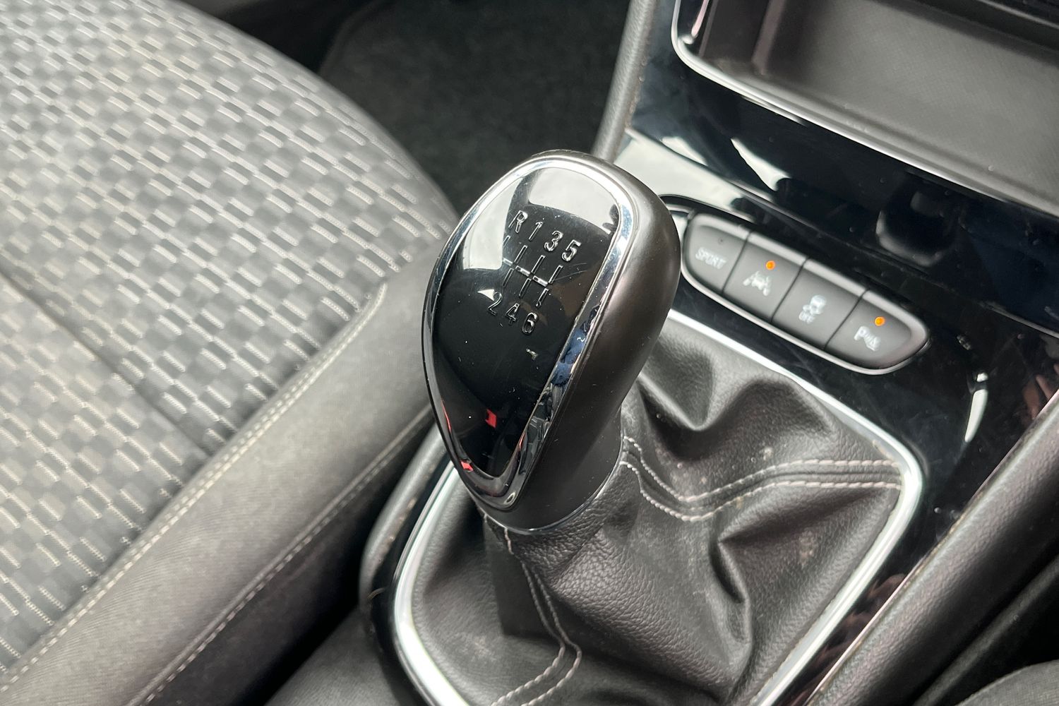 Vauxhall ASTRA Photo 33