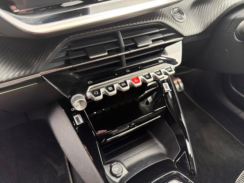 Used Peugeot 2008 ST25OJU 23