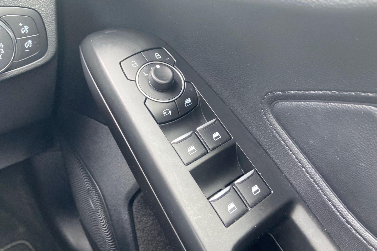 Ford FOCUS Photo 15