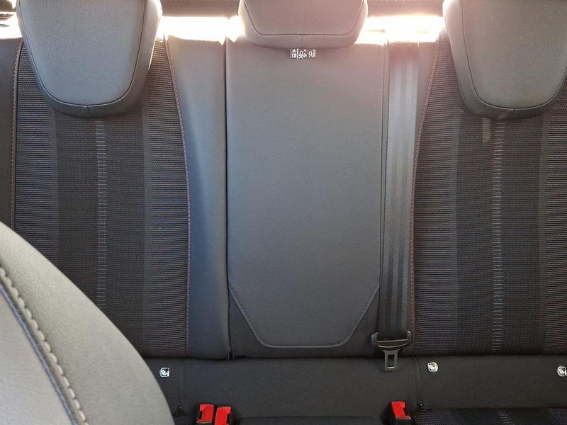 Used Vauxhall Mokka VE22OPA 29