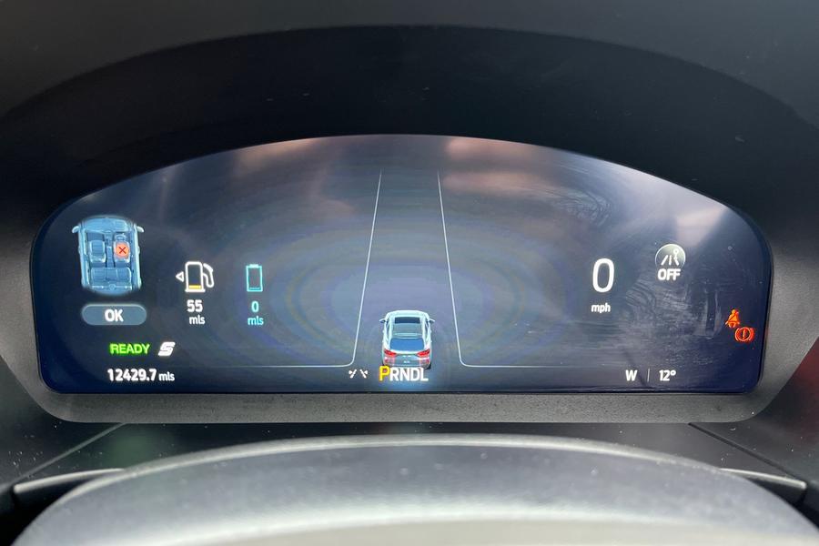 Ford KUGA Photo autoimg-aa5510d5eeea64876d3d431b2dc3dd5ac864d36a.jpg