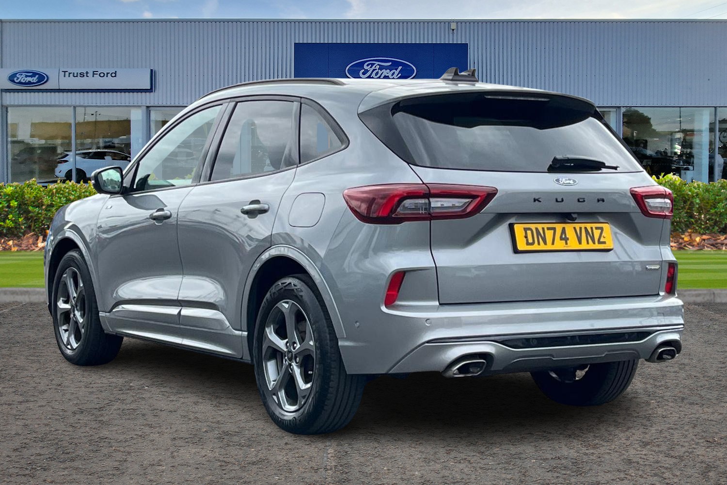 Ford KUGA Photo 1