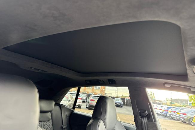 Audi SQ8 Photo 55