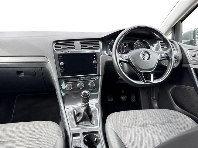 Volkswagen Golf Photo 11