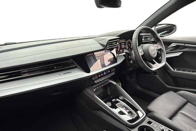 Audi A3 Photo 2