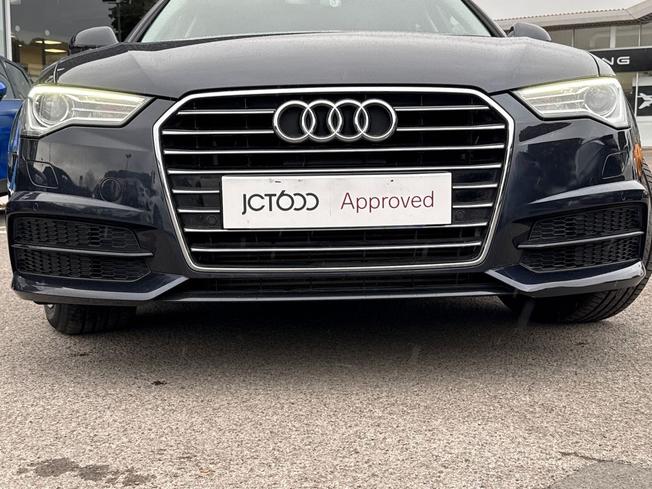 AUDI A6 Avant Photo 22