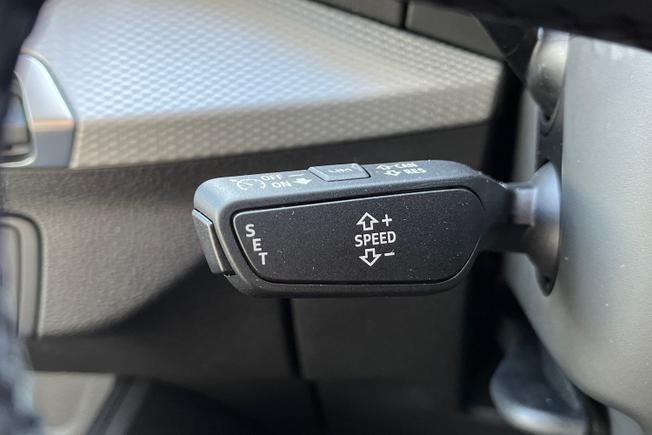 AUDI Q2 Photo 29