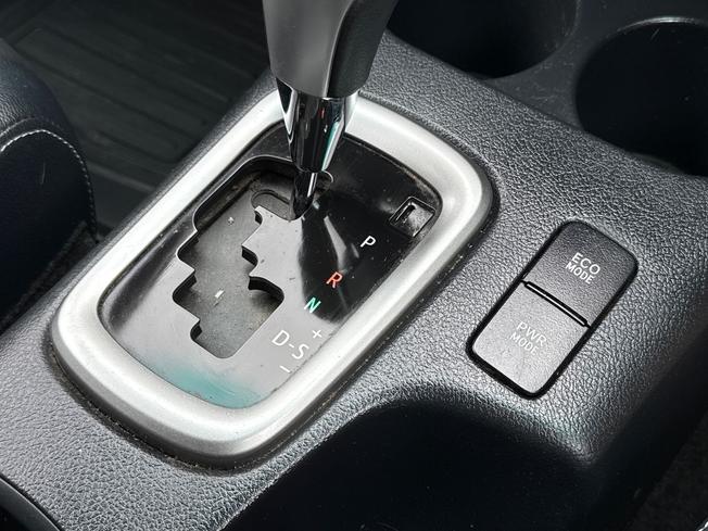 TOYOTA Hilux Photo 54