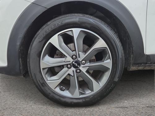 Kia STONIC Photo autoimg-aa6864dbf124133a50d440b72e06df5a01a47ad6.jpg