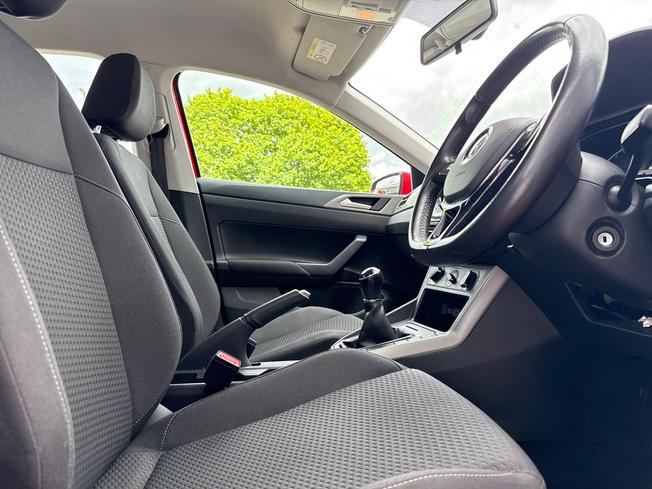 VOLKSWAGEN Polo Photo 48