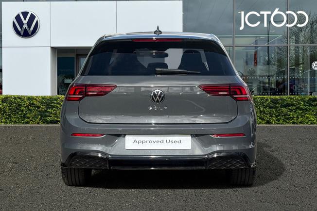 VOLKSWAGEN Golf Photo 7