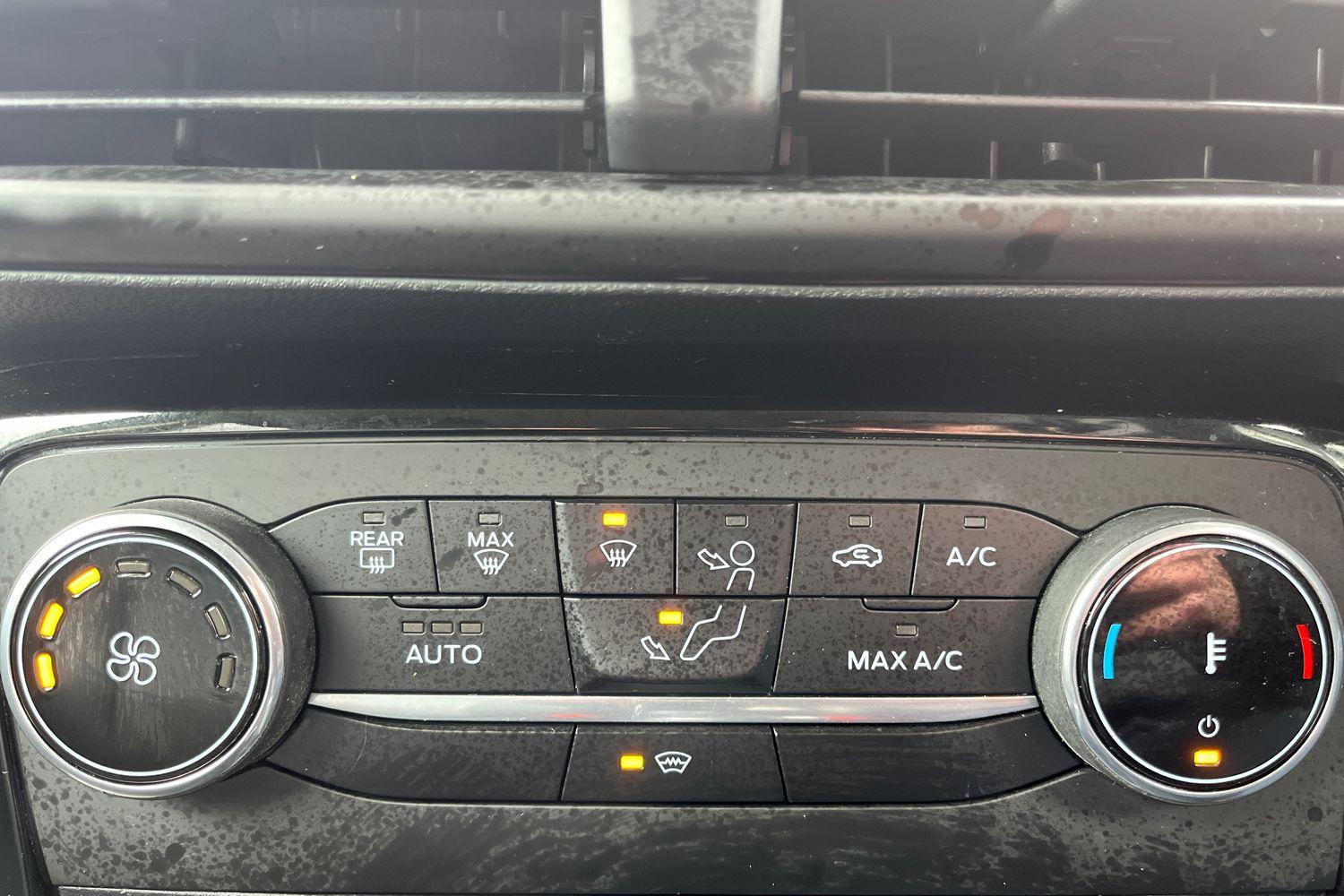 Ford ECOSPORT Photo 29