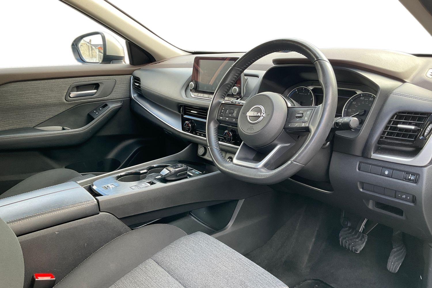 Nissan X-TRAIL Photo 8