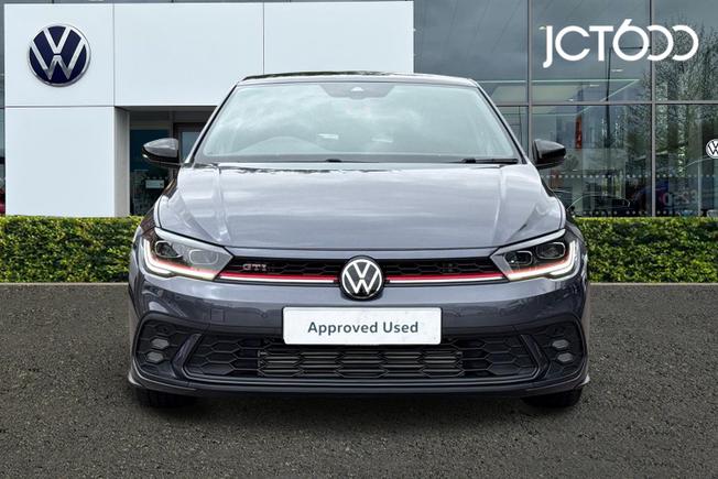 VOLKSWAGEN Polo Photo 8