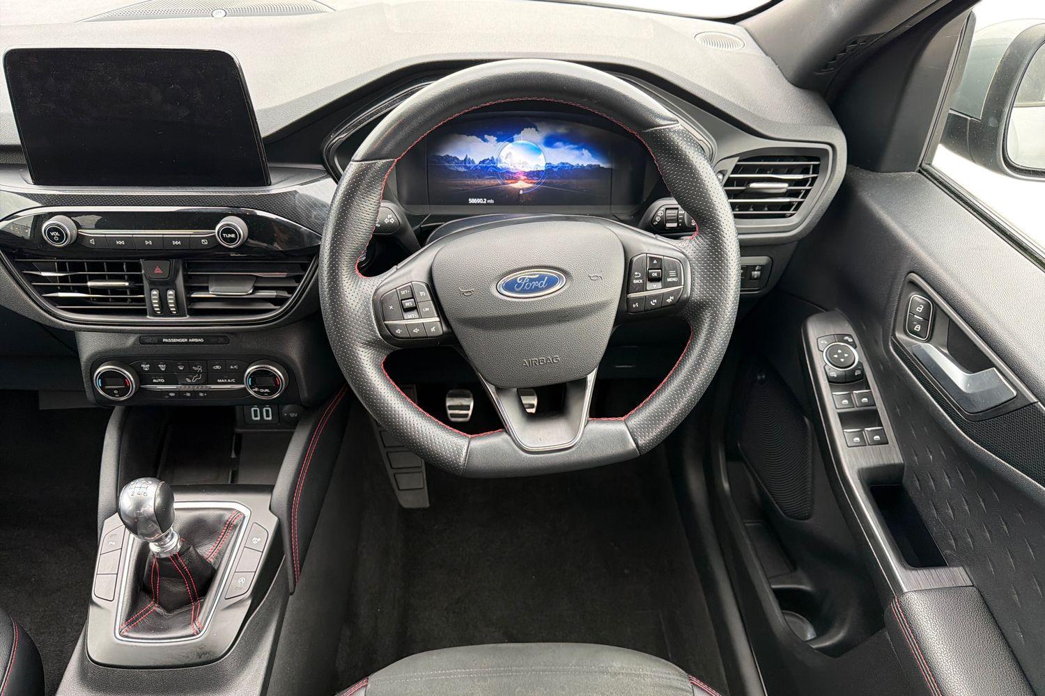 Ford KUGA Photo 10