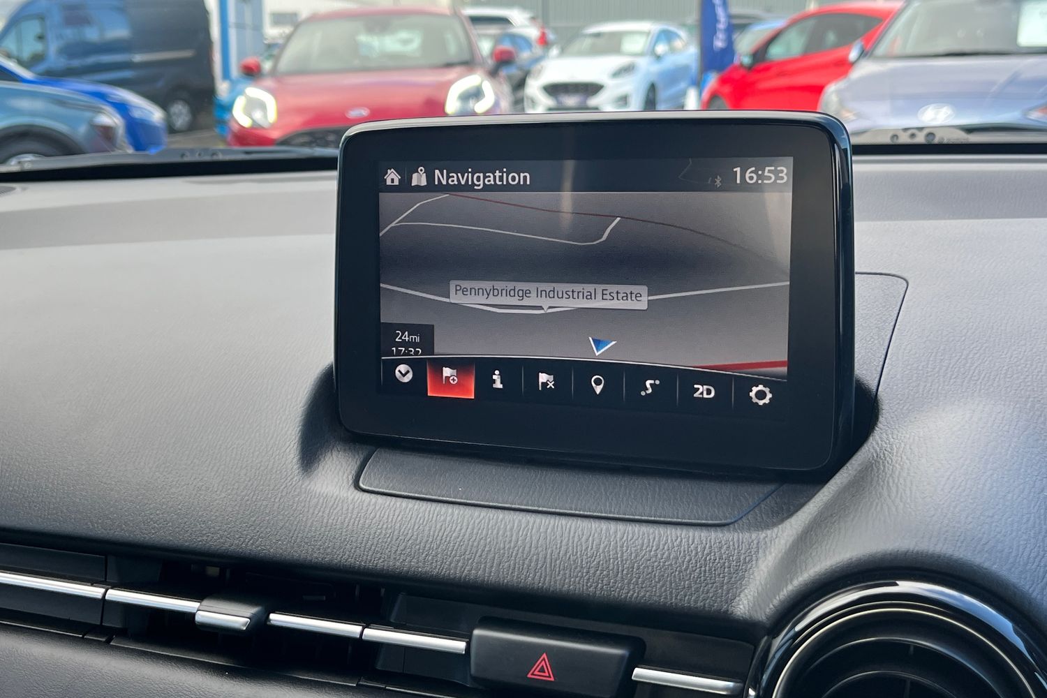 Mazda 2 Photo 35