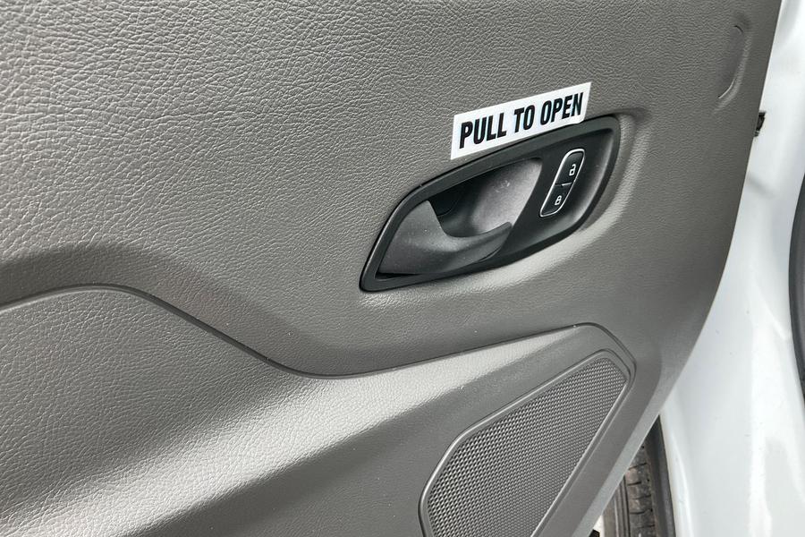 Ford TRANSIT Photo autoimg-aa79a986fa39c64a2da469b291889eb49f08e108.jpg