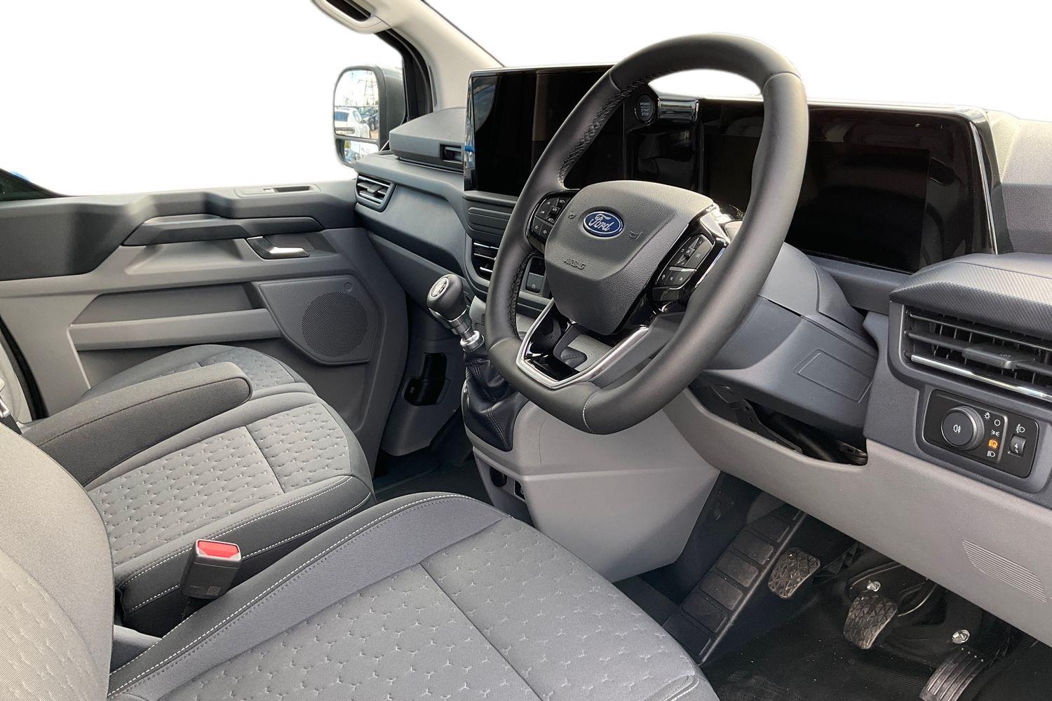 Ford Transit Custom Photo 13