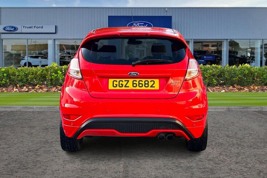 Ford FIESTA Photo autoimg-aa81b4bdf02b343783c6848d86d58e238bfcfbcc.jpg