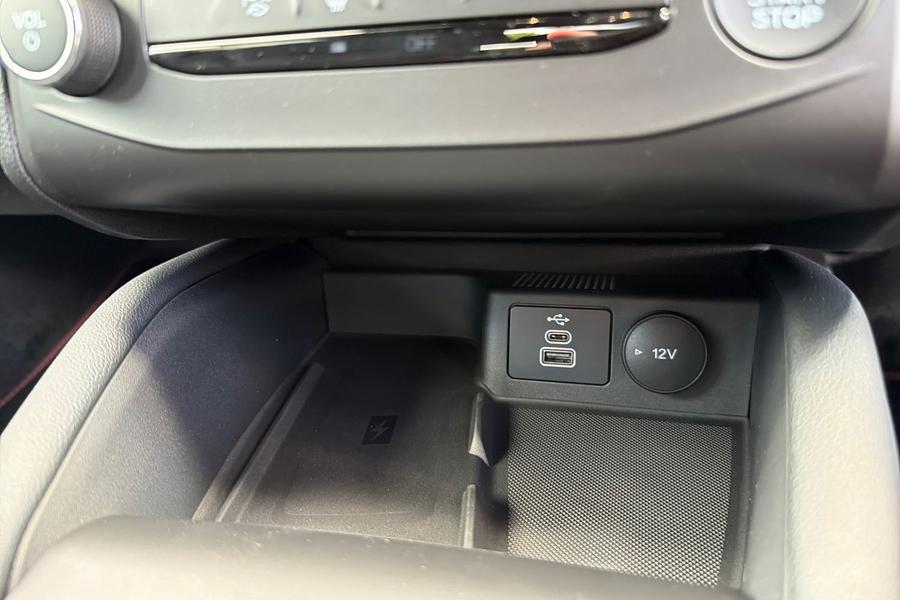 Ford FOCUS Photo autoimg-aa83759f46da3f112e4aa1a7776679bfc88342d2.jpg