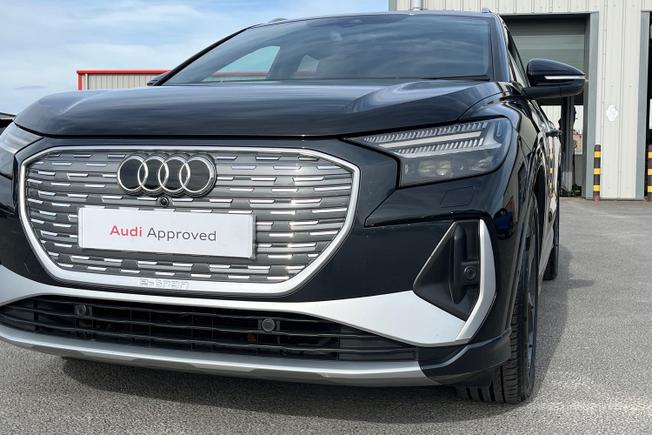 AUDI Q4 E-Tron Photo 24