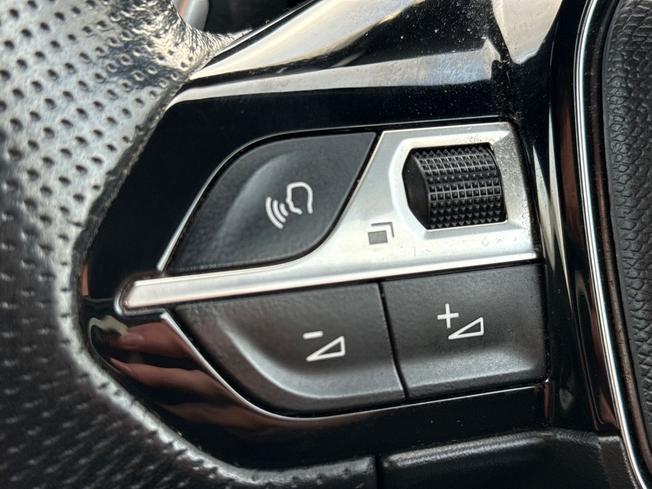 PEUGEOT 508 Photo 16