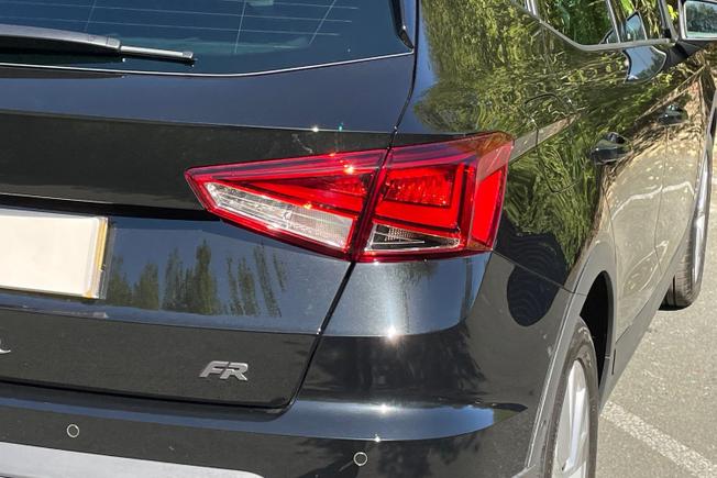 SEAT Arona Photo 18