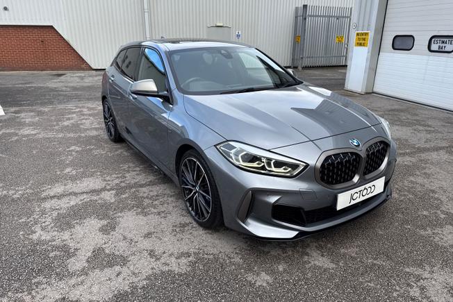 BMW 1 Series Photo 30