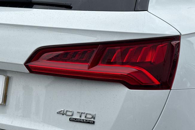 AUDI Q5 Photo 18