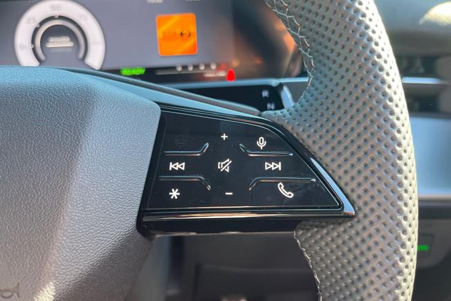 AUDI Q3 Photo 17