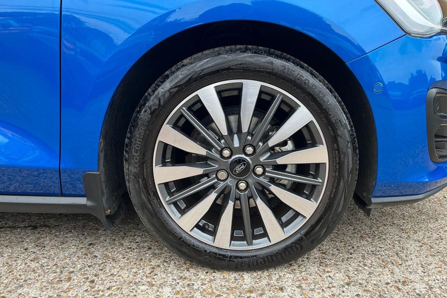 Ford Focus Photo autoimg-aa915254ca155f0da48bfcd4cf6993696f44e052.jpg