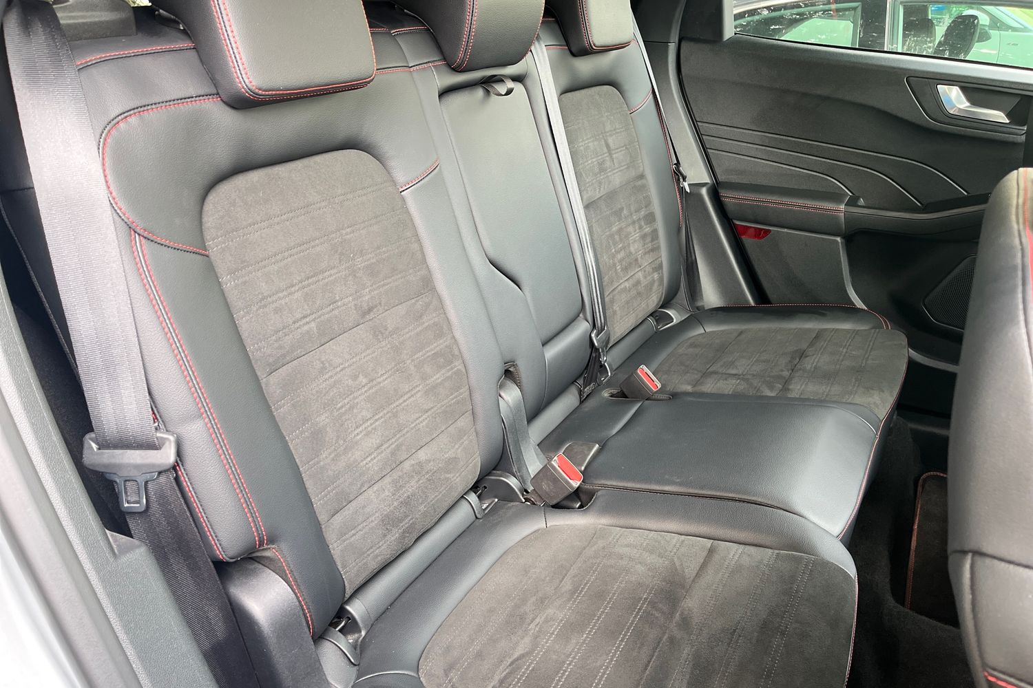Ford KUGA Photo 19