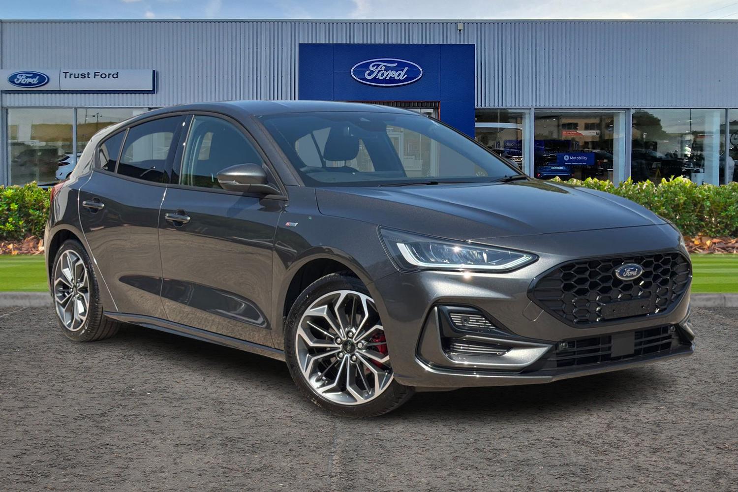 Ford Focus Photo 0