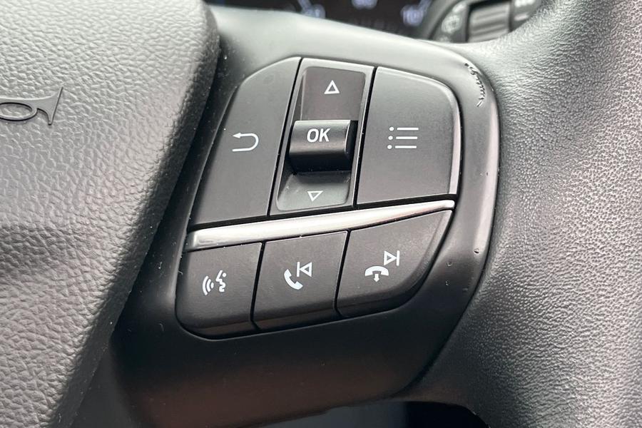 Ford Focus Photo autoimg-aa9411aaaa29caff93dc1e4f8f4e895c5e16cea7.jpg