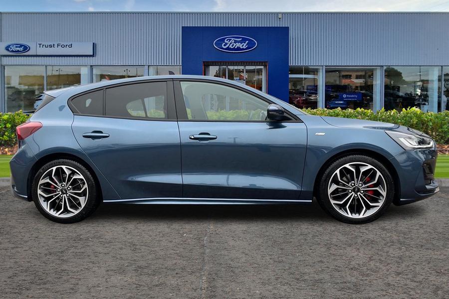 Ford Focus Photo autoimg-aa9538d1b0e2f00f569929d1a8b388a9639d6ed2.jpg