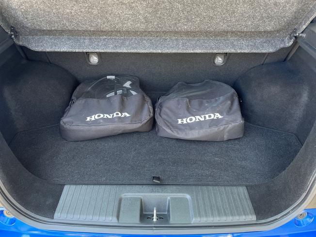 HONDA Honda E Photo 35