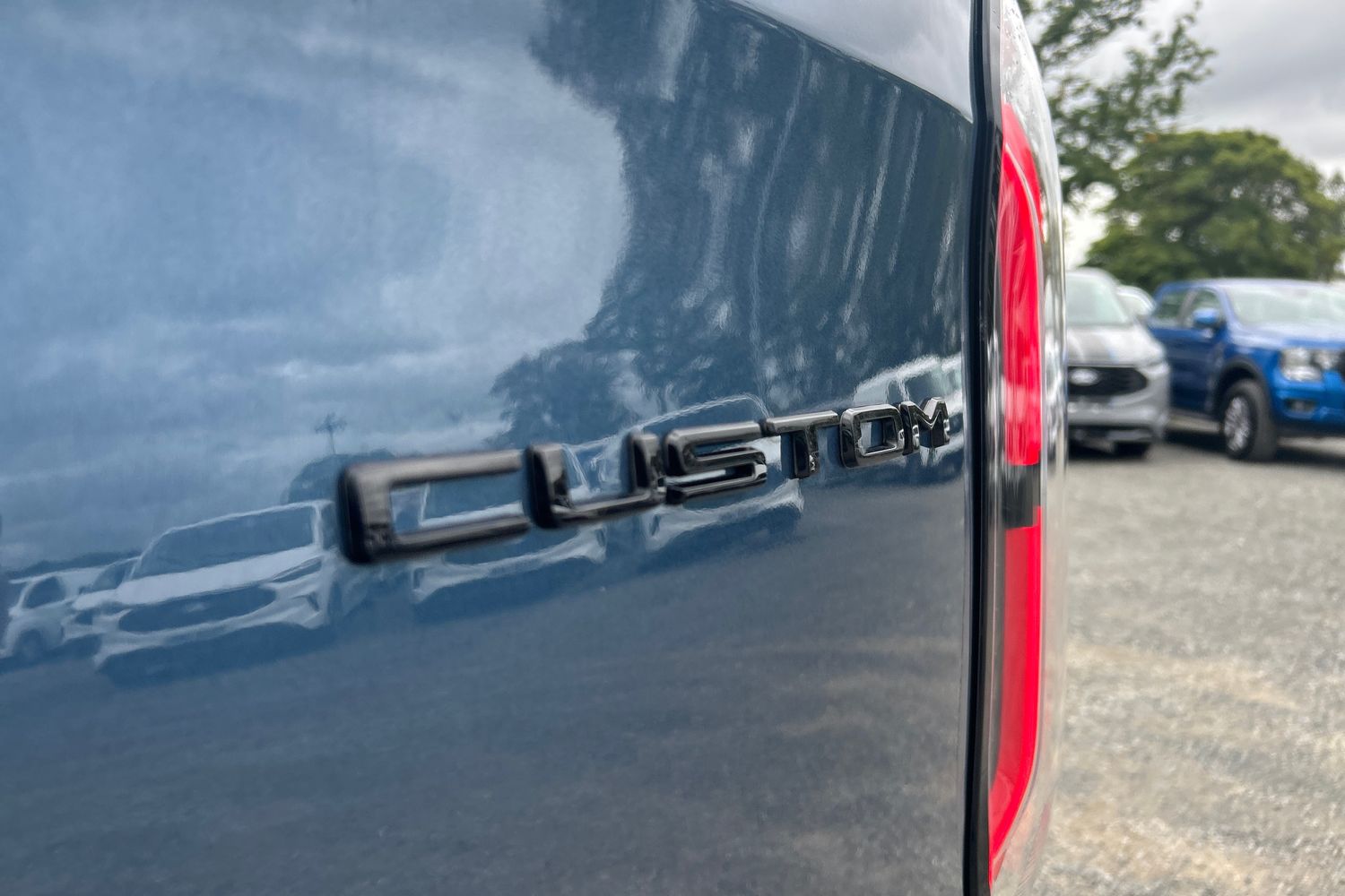 Ford E-TRANSIT CUSTOM Photo 20
