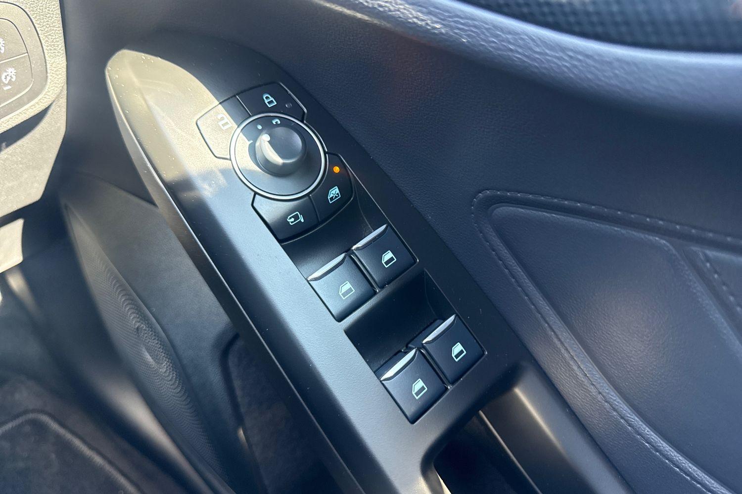 Ford FOCUS Photo 15