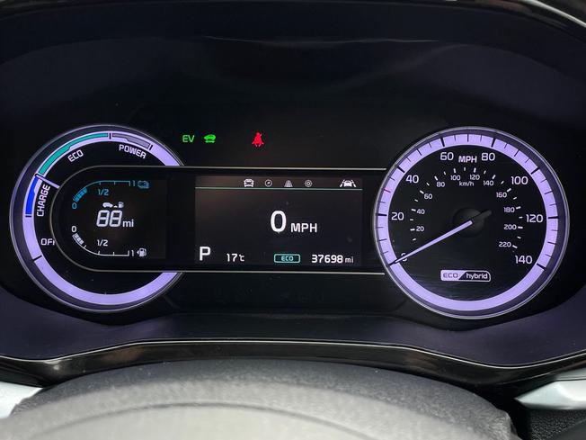 KIA Niro Photo 15