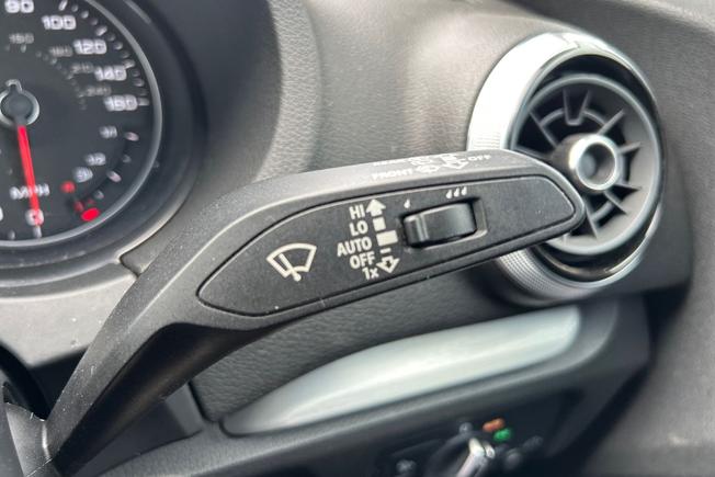 AUDI A3 Photo 35