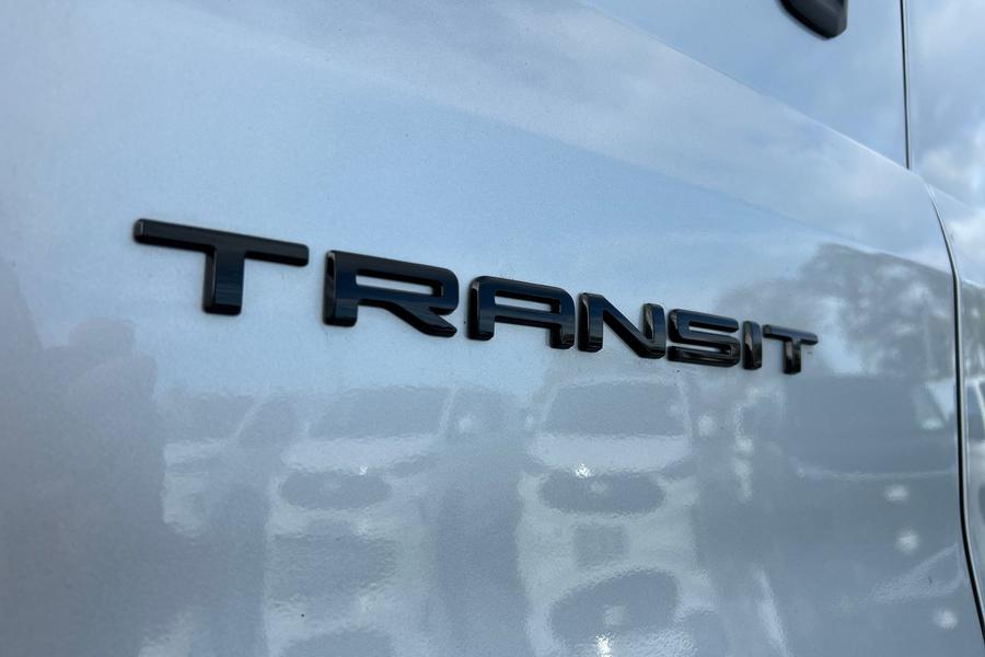 Ford TRANSIT Photo autoimg-aaa5688f5ce7a9c96921dab195fbf2d6f2fde68e.jpg